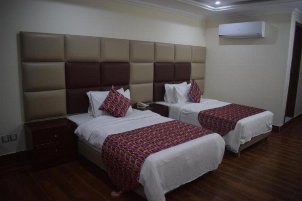 Grand Millennium Hotel image 76