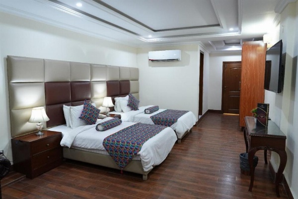 Grand Millennium Hotel image 79