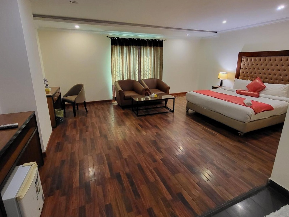 Grand Millennium Hotel Main image